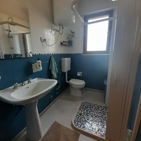 Apartament 100 Metri *
